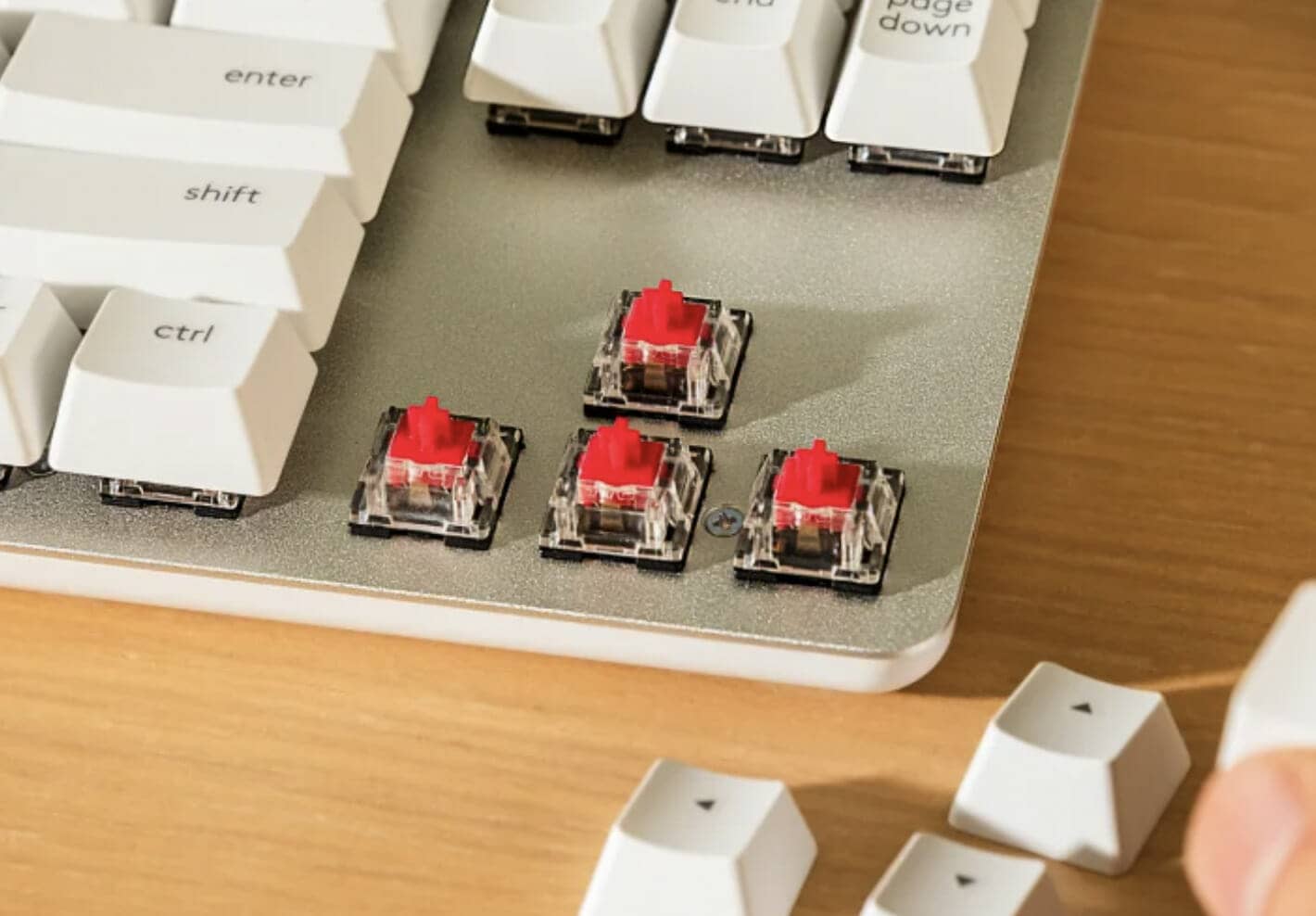 ロジクールSignature K855ワイヤレスキーボードレビュー!4色から選べる破格のメカニカルキーボード 22 ae29820915470a0c2a08e930ceed37a0
