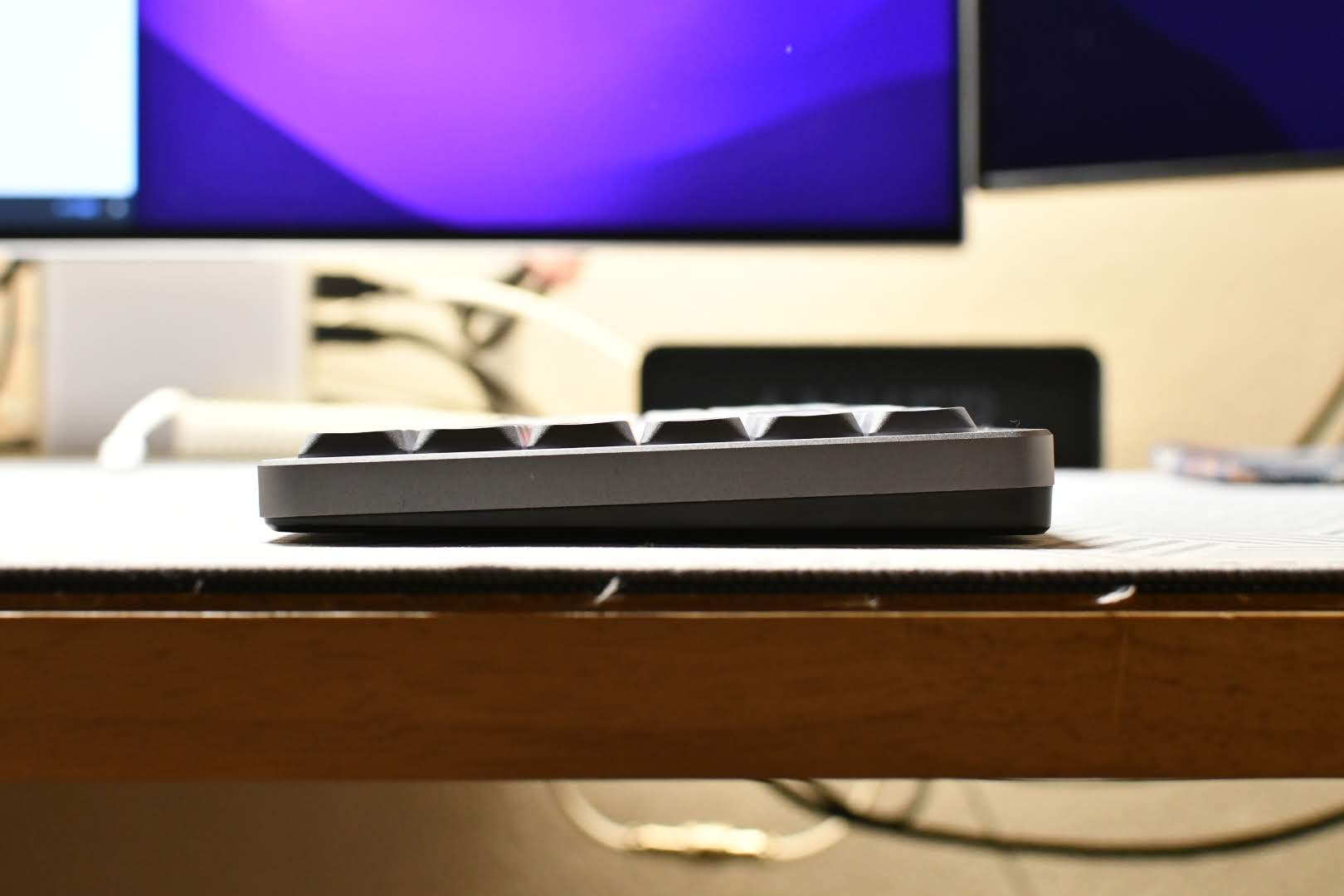 NuPhy Air 75レビュー。MacでもWindowsでも使える可愛いメカニカルキーボード 9 NuPhy Air75 4
